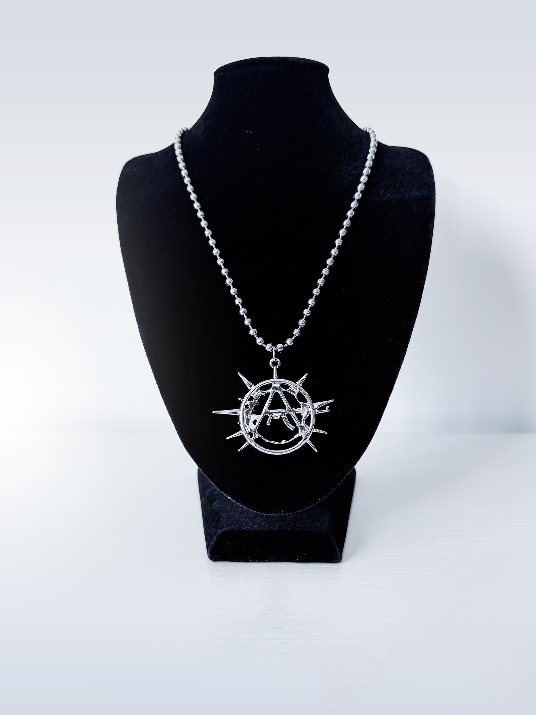 Anarchy Ball Chain
